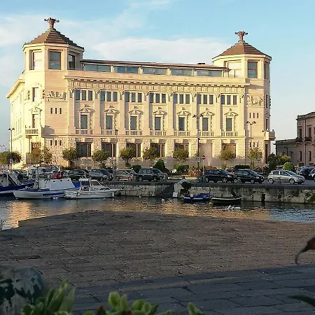 Apartment Alicea In Siracusa *