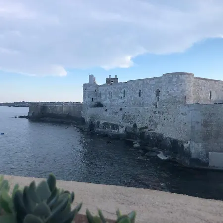 Alicea In Siracusa